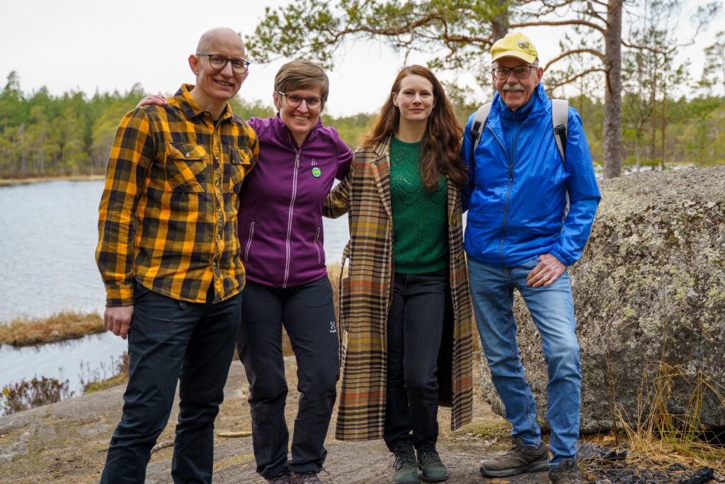 Gruppbild, MP Finspång med riksdagsledamot Rebecka Le Moine