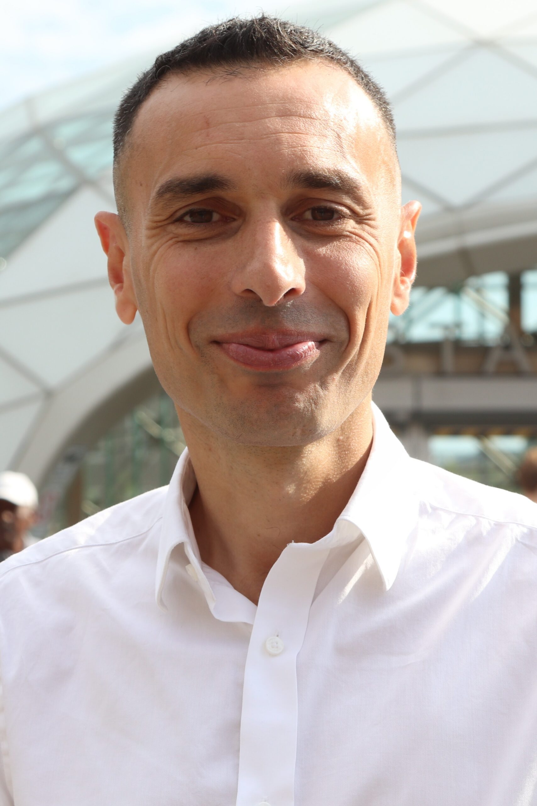 Porträtt av Bassem Nasr.